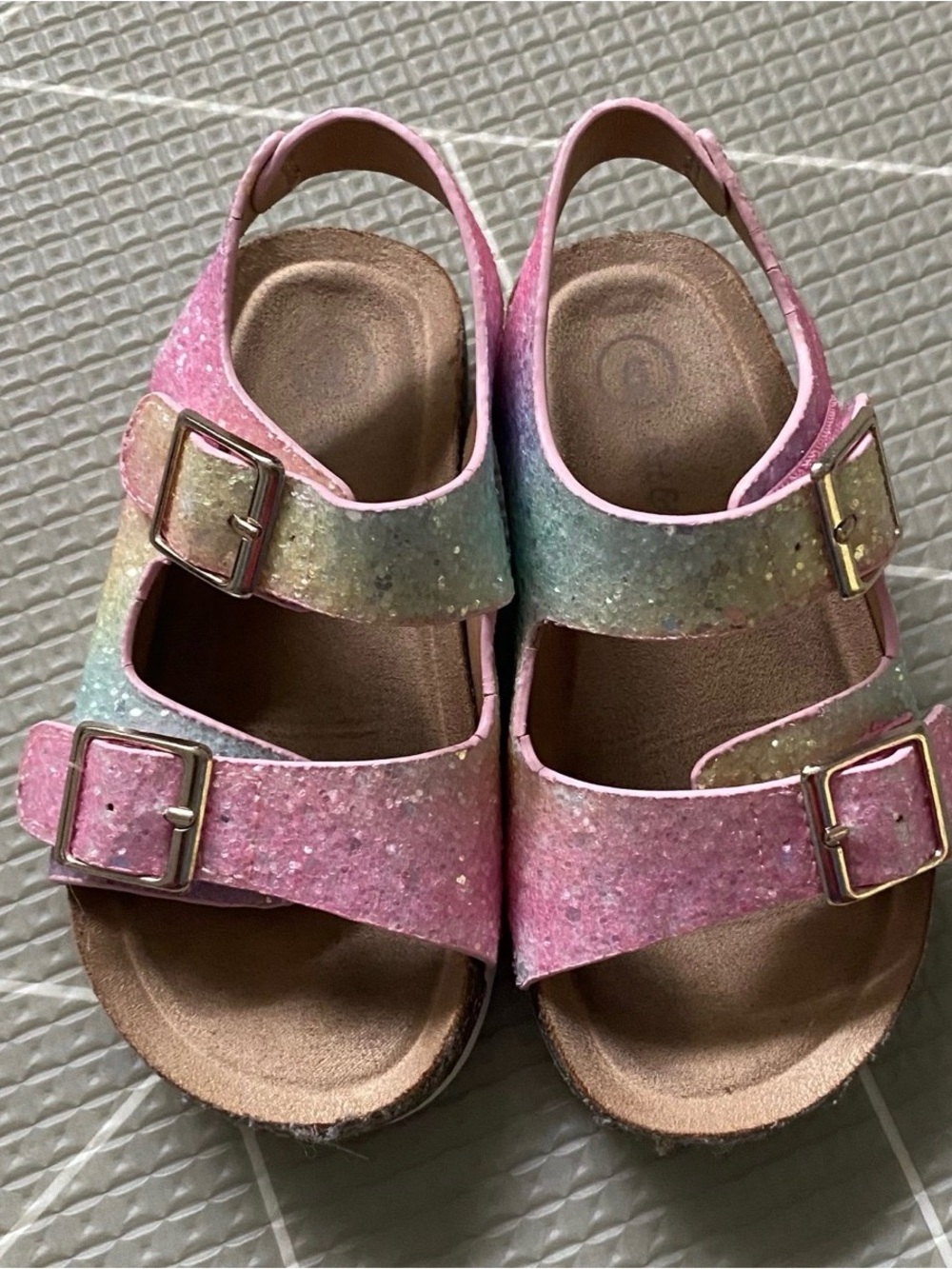 Cat & Jack Sparkle Rainbow Sandals Sz 6